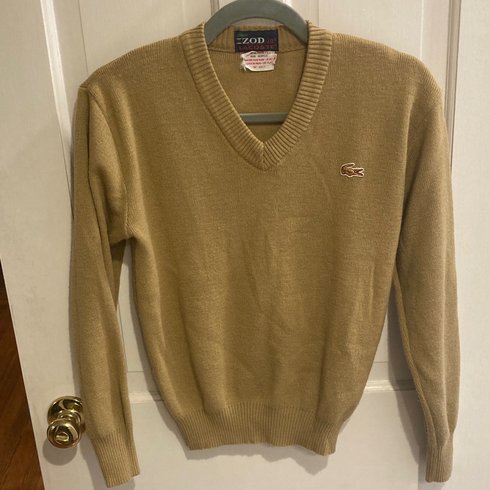 Izod X Lacoste size 18 V-Neck Sweater in Camel. Awesome vintage piece